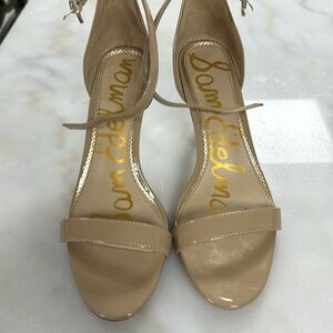Sam Edelman size 9 nude sandals